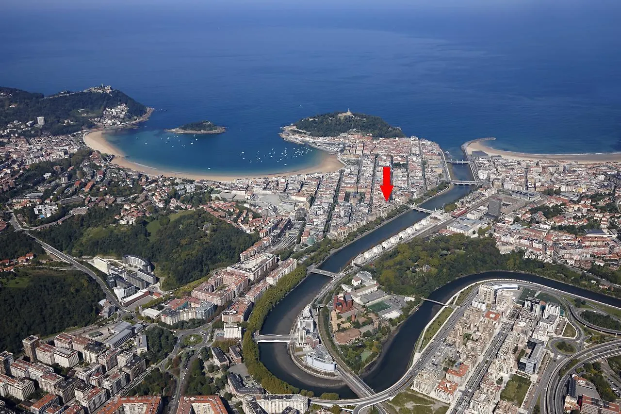 Apartment Bilbao Plaza By Feelfree Rentals San Sebastian Spain